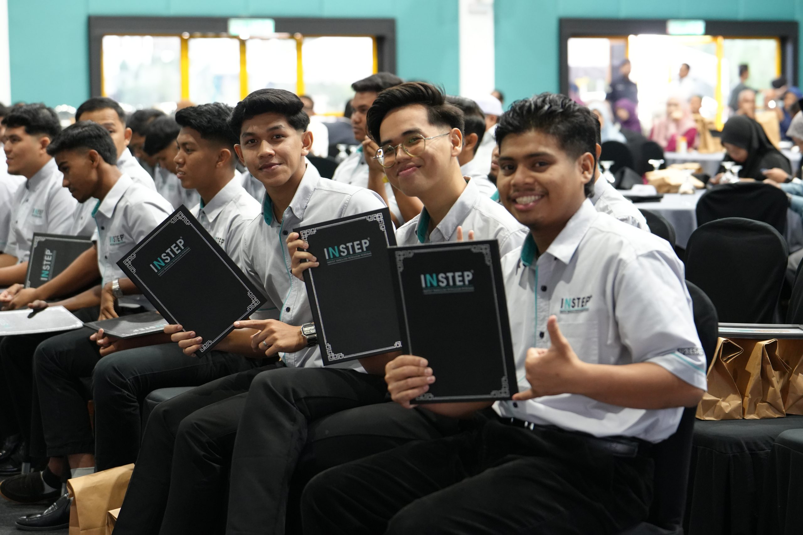 Pulangan Zakat Kakitangan PETRONAS Biayai Pelatih Program Latihan Teknikal Tvet Minyak Dan Gas